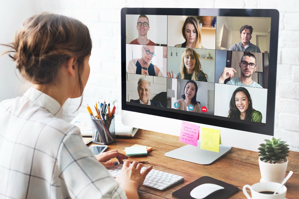 Videoconferencias y webinars con interpretación: conecta con el mundo sin barreras