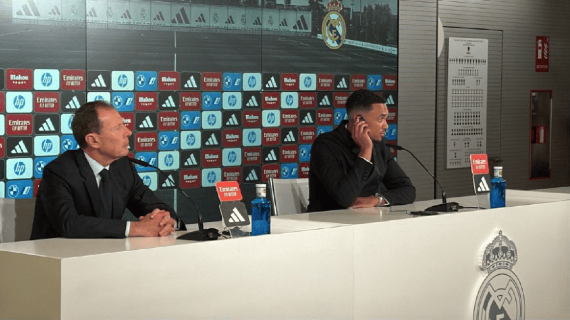 Presentation of Trent Alexander Arnold